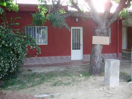 A Metros Del Mar Para 4 Personas, Tv Cable, Wifi, Parrillero