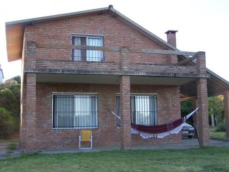 Alquilo Casa En San Luis A Mts De La Playa $2000 Por Dia