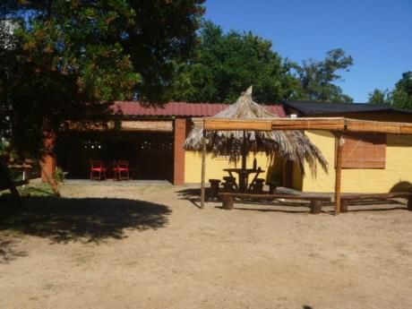 Alquiler Casa Al Fondo En Santa Lucia Del Este (canelones)