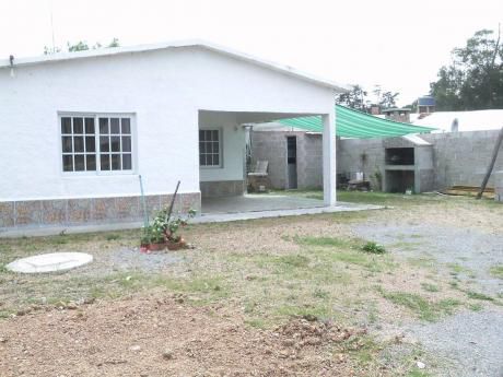Alquilo Casa En Cuchilla Alta A 3 Cuadras De La Playa