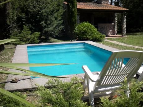 Gran Fondo Con Piscina, Casa Amplia, Ideal Para Descansar