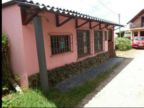 Casa En Alquiler Temporada En Aguas Dulces