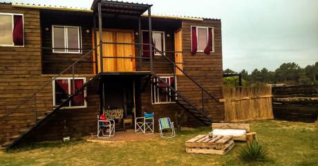 Hostel Green Door En Punta Del Diablo Temporada 2017