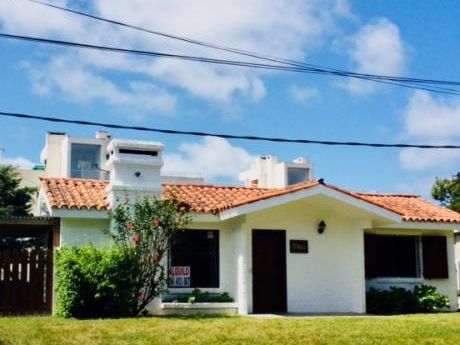Casa 4 Personas En Punta Del Este A 1 Cuadra De Playa Brava