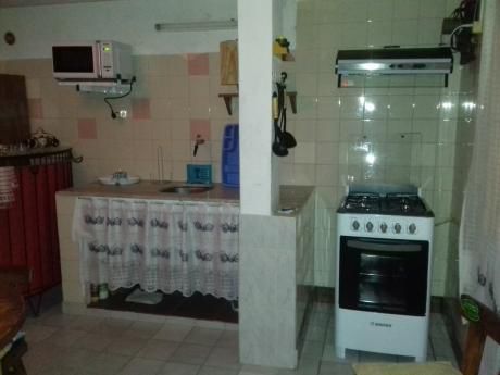 Alquilo Apartamento A 1 Cuadra Y 1/2 De La Playa