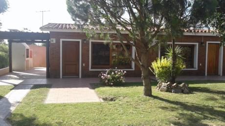Alquilo Casa En Playa Hermosa