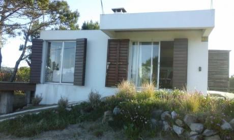 Linda Casa A 1 Cuadra De Playa C/vista Al Mar 100 Uss