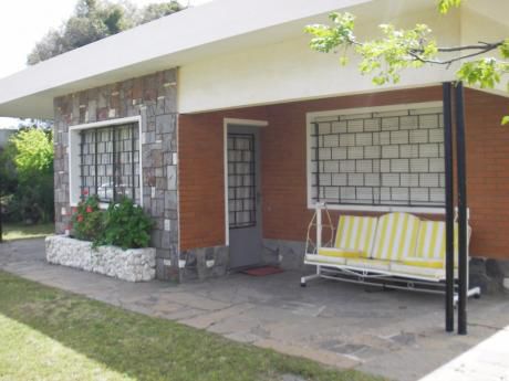 Alquilo Casa Las Toscas A Metros De La Playa.