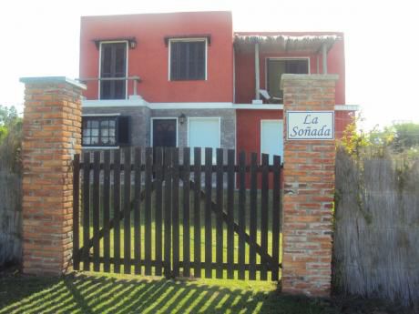Casa 5 Ambientes, Dos Baños, Parrillero Y Horno A Leña.