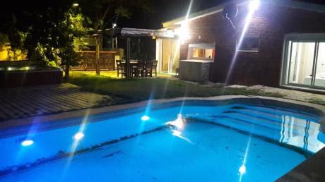 Alquilo Casa En Punta Del Este Piscina Climatiz Y Spa
