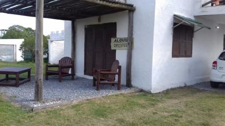 Casas En Duplex. 1 Dormitorio,baño,cocina. A Pasos Playa