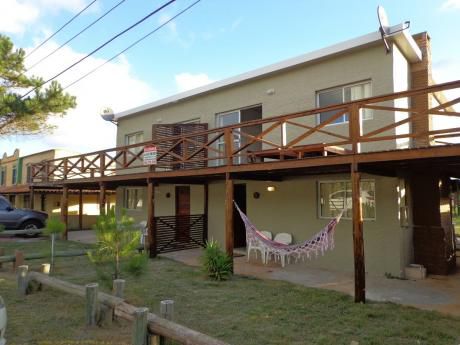 Alquiler En Punta Del Diablo (2 Casas Para 7 Personas C/u)