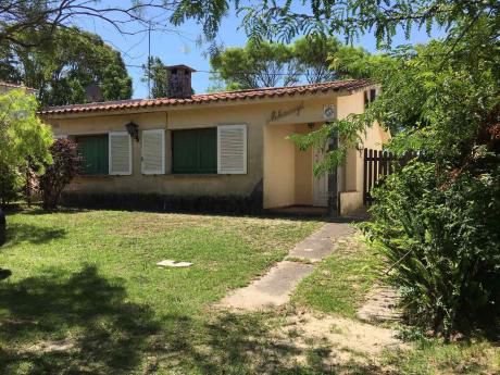 Casa La Floresta Cerca Playa-centro (alquilada 23/12-12/02)