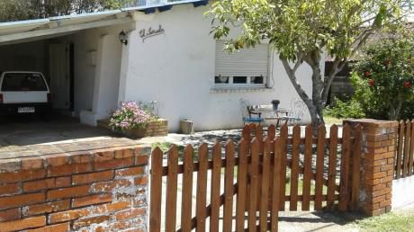Casa Céntrica De Inmejorable Ubicación.
