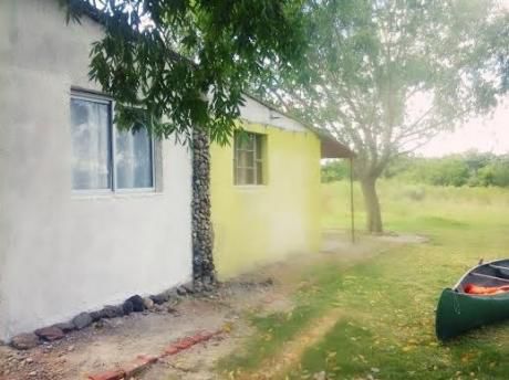 Casa A Pocos Metros Del Rio Santa Lucia., Simon Bolivar