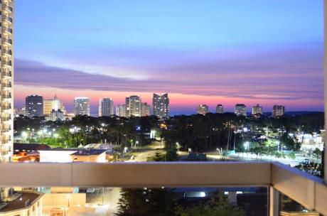 Alquilo Apartamento En Punta Del Este 2017 - Torre Dormar
