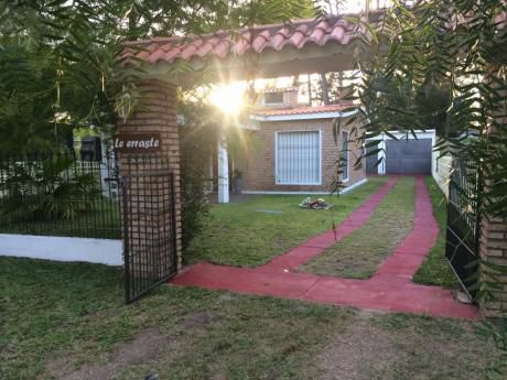 Excelente Casa Chalet Grande Ideal Dos Familias