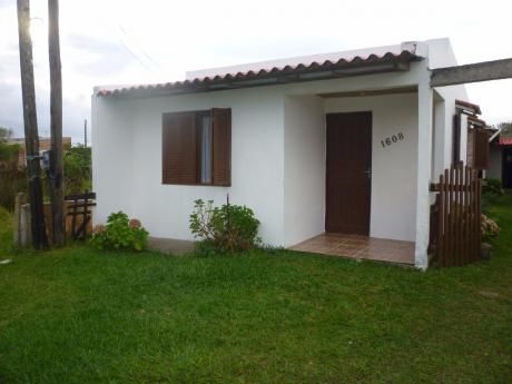 Casa Playa Hermenehildo A 1 Cuadra De La Playa