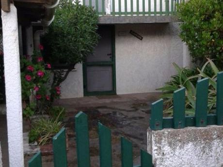 Casa A 50 M Del Mar Muy Comoda Totalmente Cercada Y Arbolada