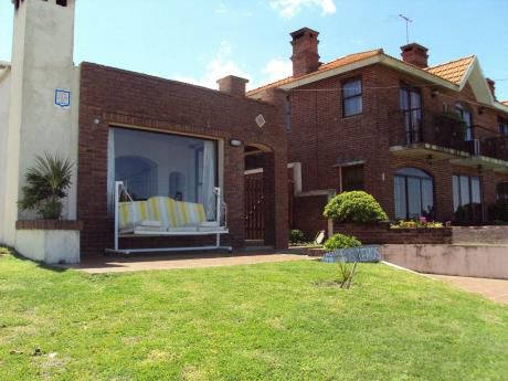Moderna Casa 2 Dorm, C/hermosa Vista Frente Playa Las Toscas
