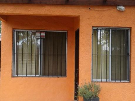 Casa De 3 Dormitorios