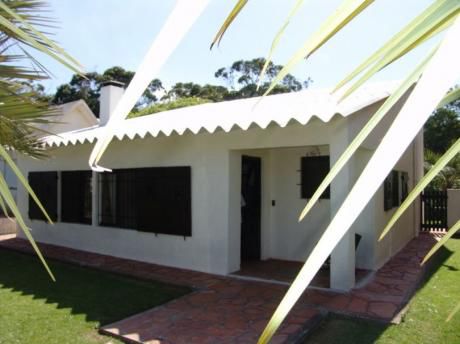 Tres Palmeras