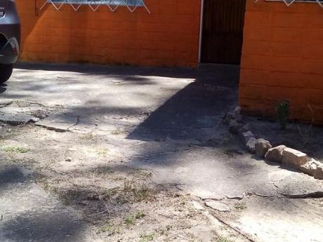 Cómoda Casa A 3 De Playa Mansa