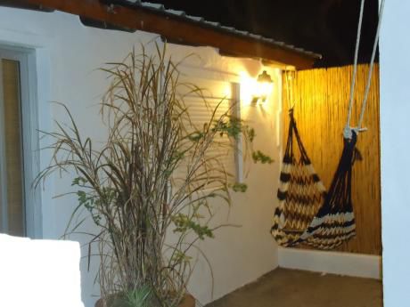 Hermosa Casa A Metros Del Mar En Piriapolis