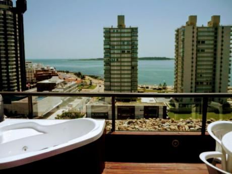 Apartamento En Alquiler 3 Dormitorios