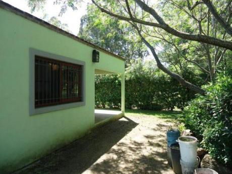 Casa En Alquiler 2 Dormitorios