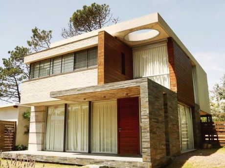 Casa En Alquiler 3 Dormitorios