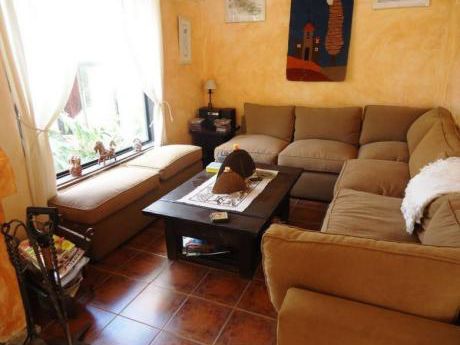 Casa En Alquiler 4 Dormitorios