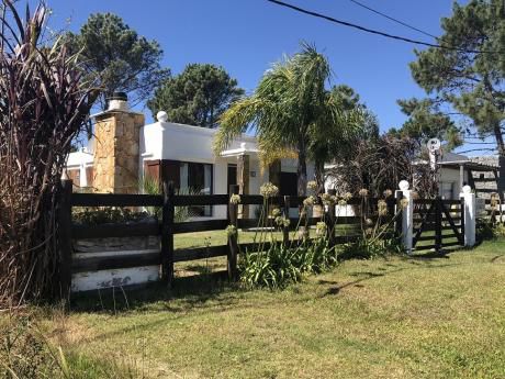 Casa En Venta 2 Dormitorios