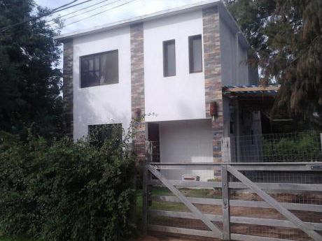 Casa En Alquiler 2 Dormitorios