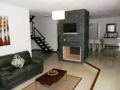 Casa En Venta 4 Dormitorios