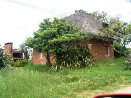 Casa En Venta 2 Dormitorios