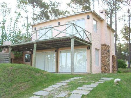 Casa En Venta 4 Dormitorios