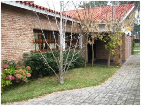 Casa En Venta 3 Dormitorios