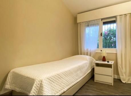 Casa En Venta 4 Dormitorios