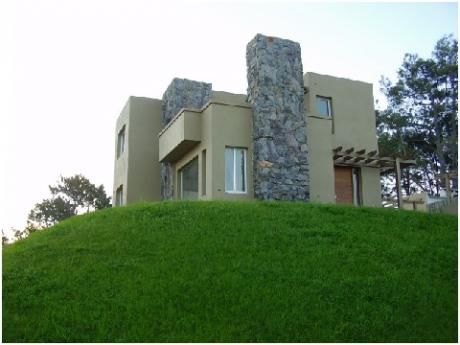 Casa En Venta 3 Dormitorios