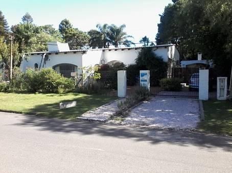 Casa En Venta 6 Dormitorios