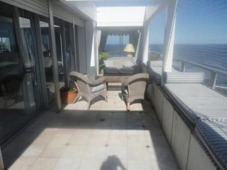 Apartamento En Venta 3 Dormitorios