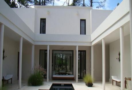 Casa En Alquiler 4 Dormitorios
