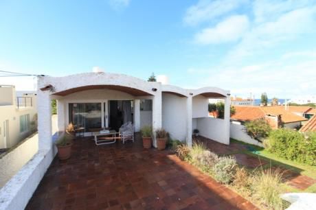 Casa En Venta 4 Dormitorios