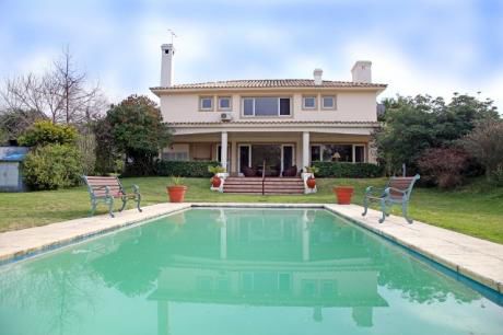 Casa En Venta 3 Dormitorios