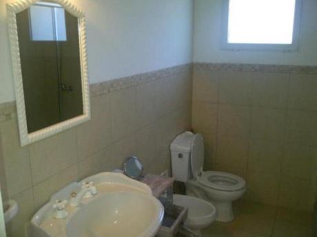 Casa En Alquiler 1 Dormitorio