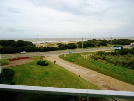 Apartamento En Alquiler 4 Dormitorios
