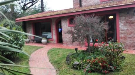 Casa En Alquiler 3 Dormitorios