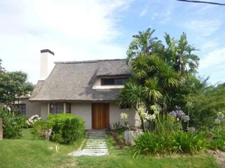 Casa En Venta 3 Dormitorios