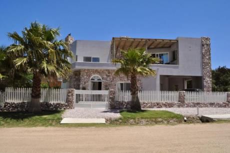Casa En Venta 3 Dormitorios